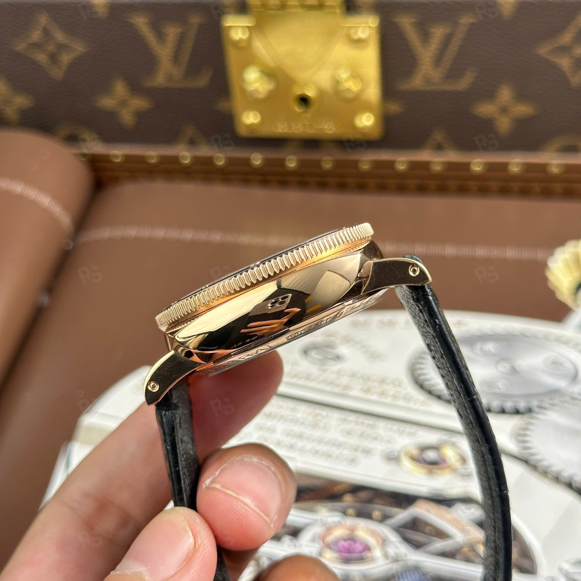 Panerai Submersible PAM974 Rose Gold Kaplama – VS Factory 42mm-super-clone-deri-kordon (4)