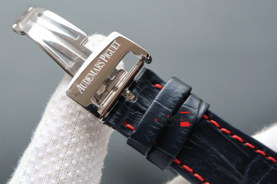 Royal Oak Offshore Tour Auto 2012 JF ETA