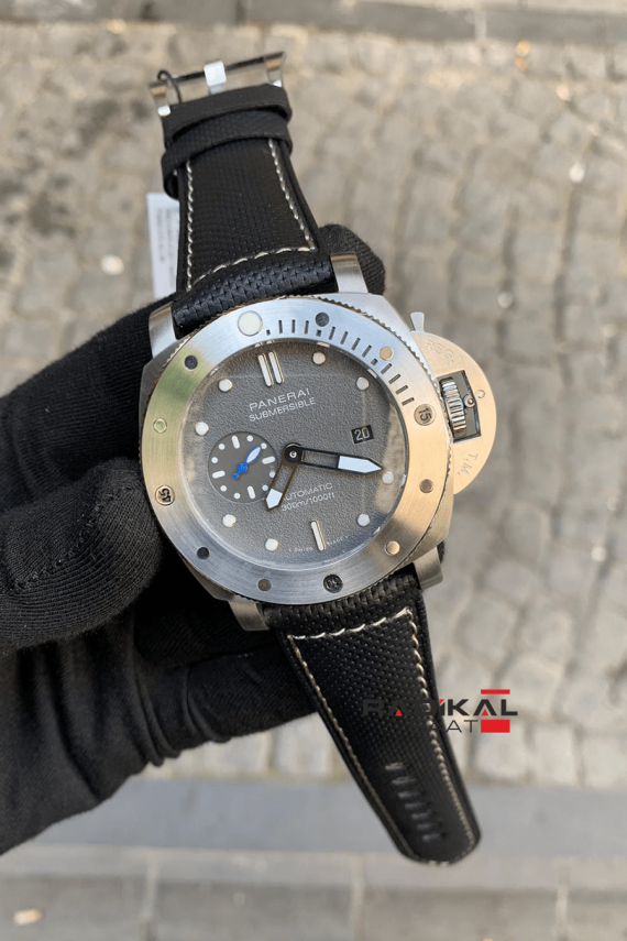 Panerai Luminor Submersible Saat Fiyatları