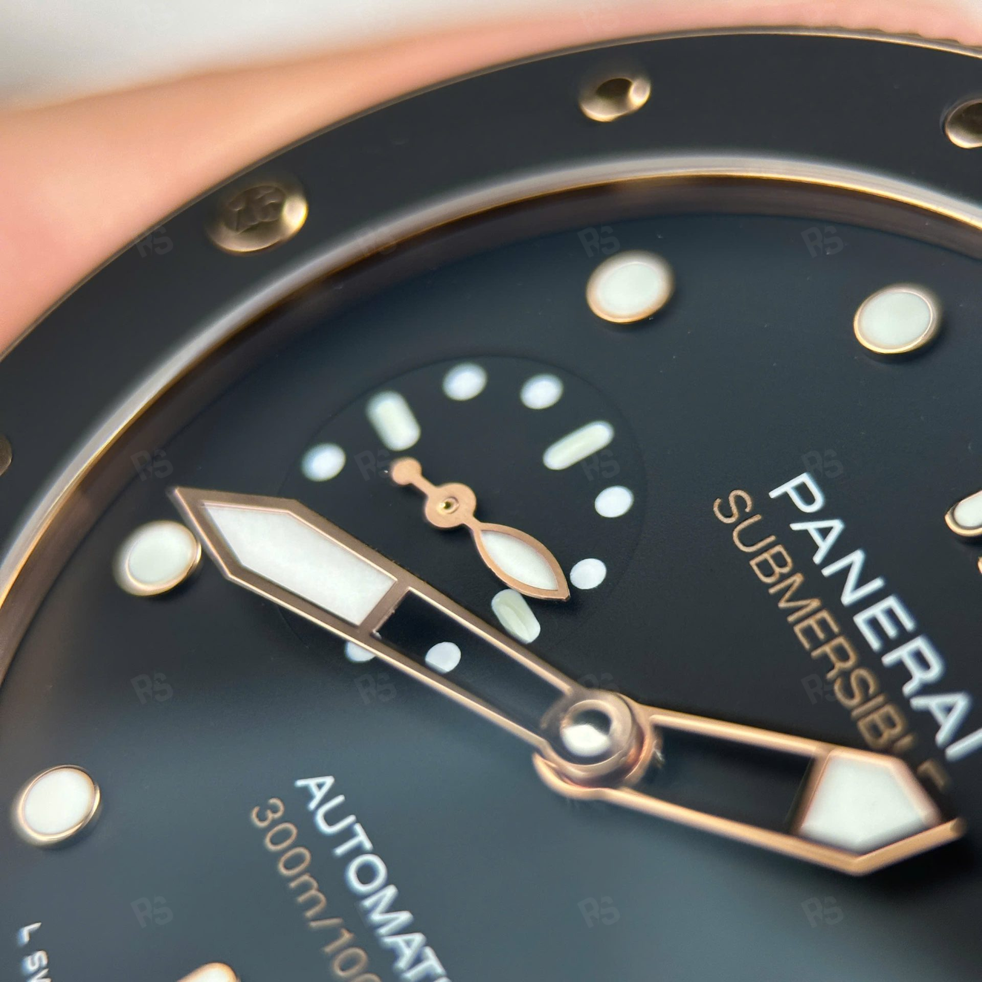 panerai submersible pam974 rose altın tonu siyah kadran vs factory calibre p9010 clone 42mm dalış saati (8)