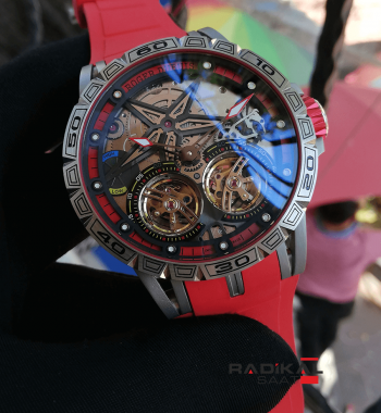 Roger Dubuis Excalibur Spider Pirelli