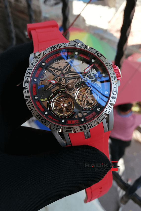 Roger Dubuis Excalibur Spider Pirelli