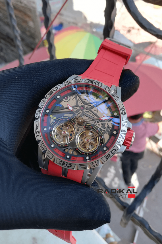 Roger Dubuis Excalibur Spider Pirelli