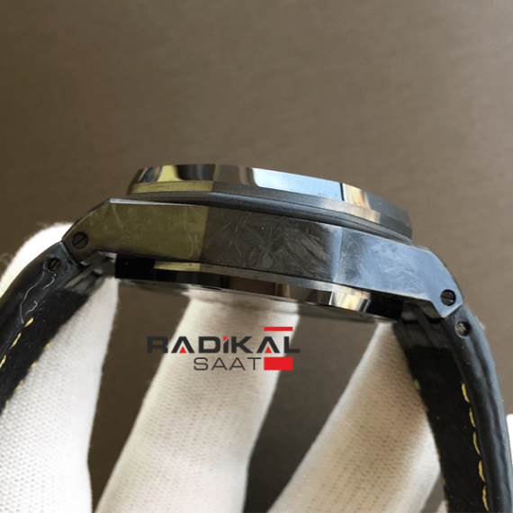 Royal Oak Offshore Bumble Bee