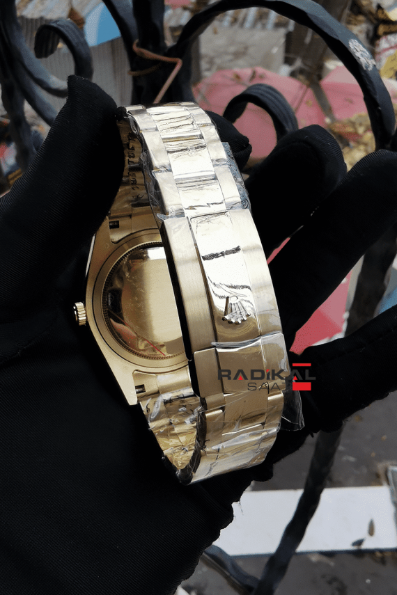 Replika Rolex Sky Dweller
