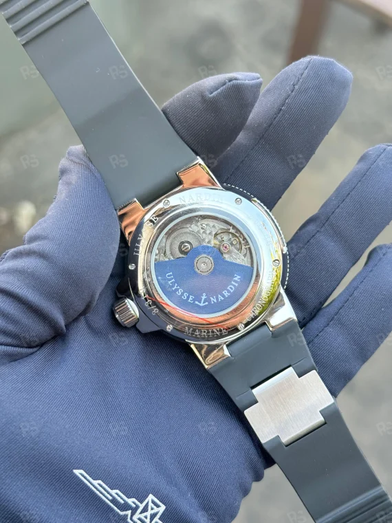 Ulysse Nardin Marine Chronometer, siyah kadranlı, çelik kasalı, otomatik mekanizmalı, siyah silikon kayışlı, klasik çizgili replika erkek saati