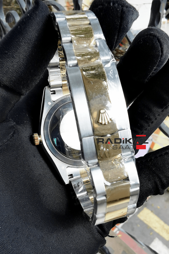Rolex Sky Dweller
