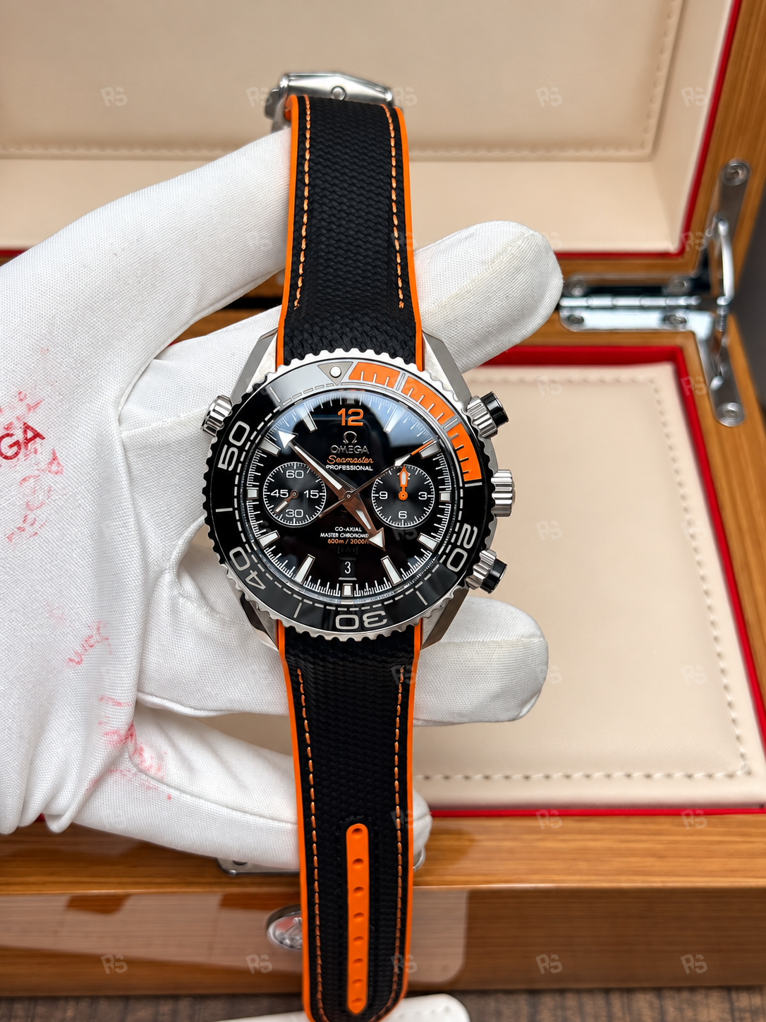 Omega-Seamaster-Planet-Ocean-600M-Kronograf-GMT-turuncu-besel-etasaat-eta-saat-radikalsaat (1)