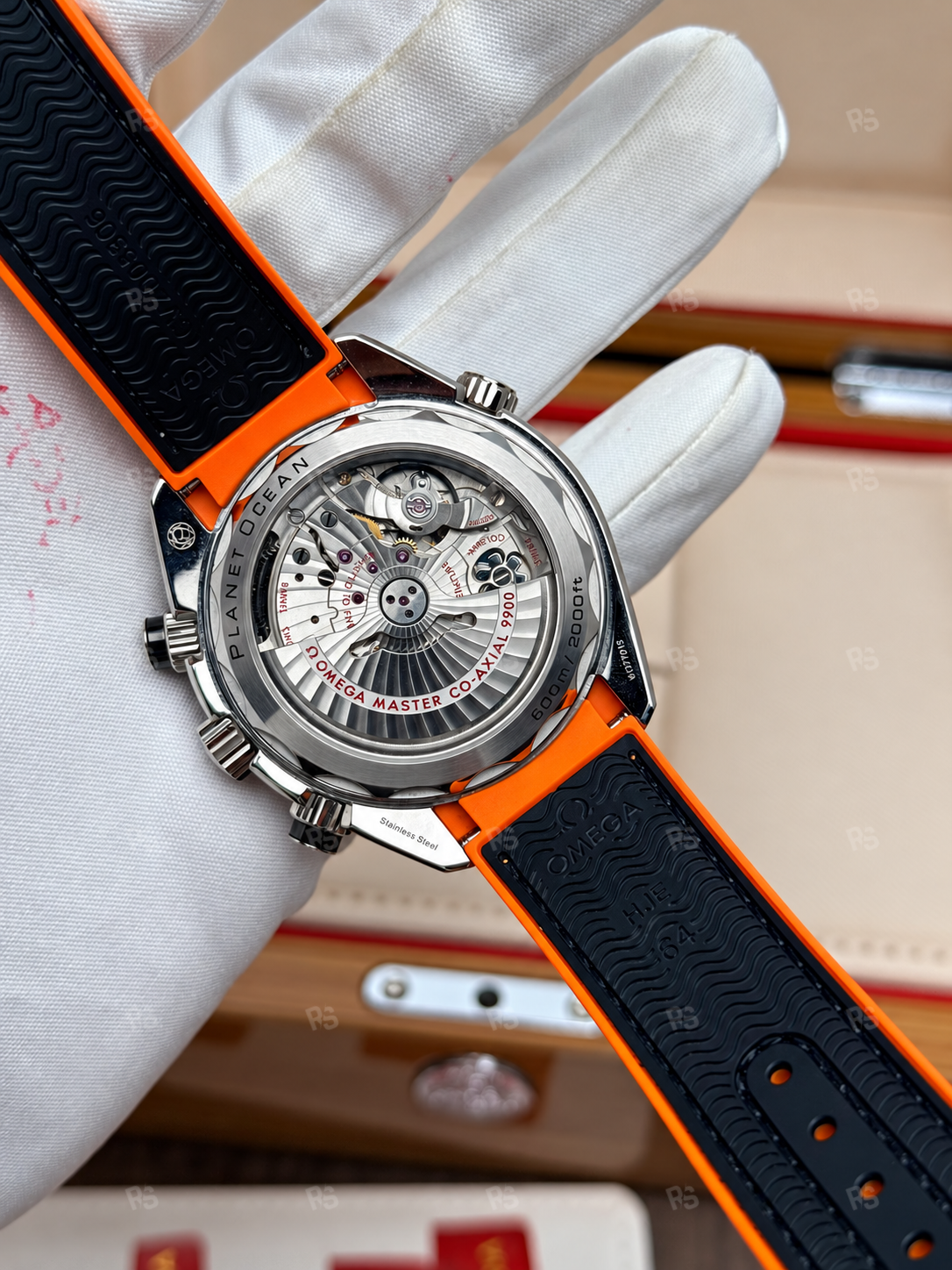 Omega-Seamaster-Planet-Ocean-600M-Kronograf-GMT-turuncu-besel-etasaat-eta-saat-radikalsaat (3)