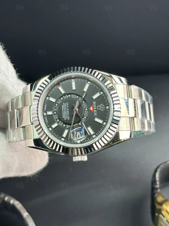 Rolex Sky-Dweller Siyah Kadran Oyster Kordon Otomatik