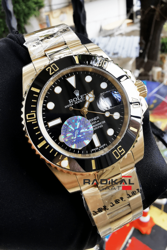 Replika Rolex Submariner Gold