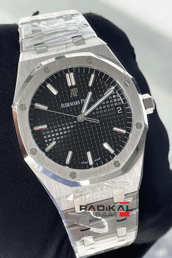 audemars piguet rolay oak eta saatler