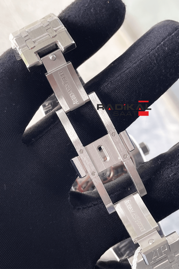 audemars piguet rolay oak eta saatler