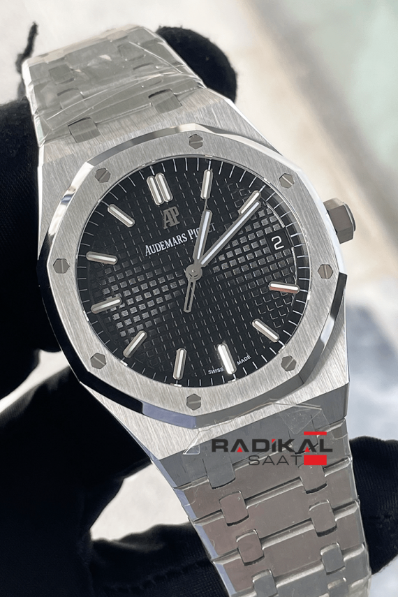 audemars piguet rolay oak eta saatler