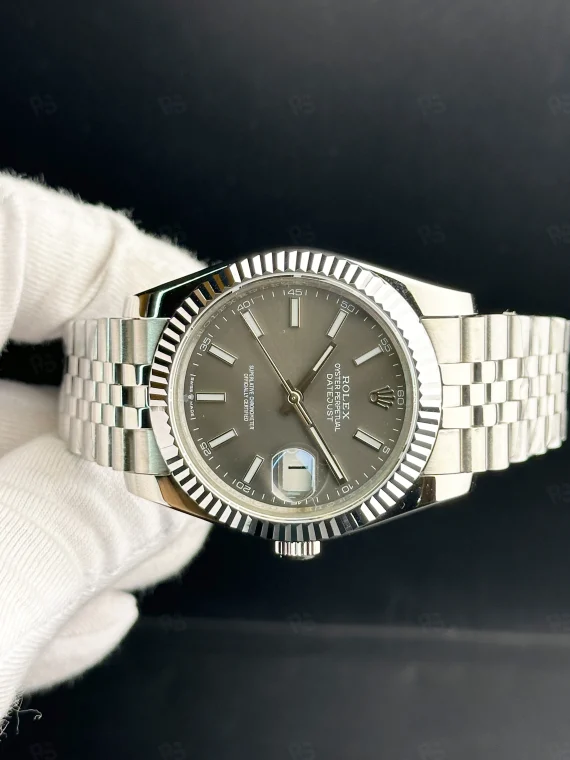 Rolex Datejust 41mm gri kadranlı, fluted bezel ve Jubilee bilezikli otomatik erkek saat