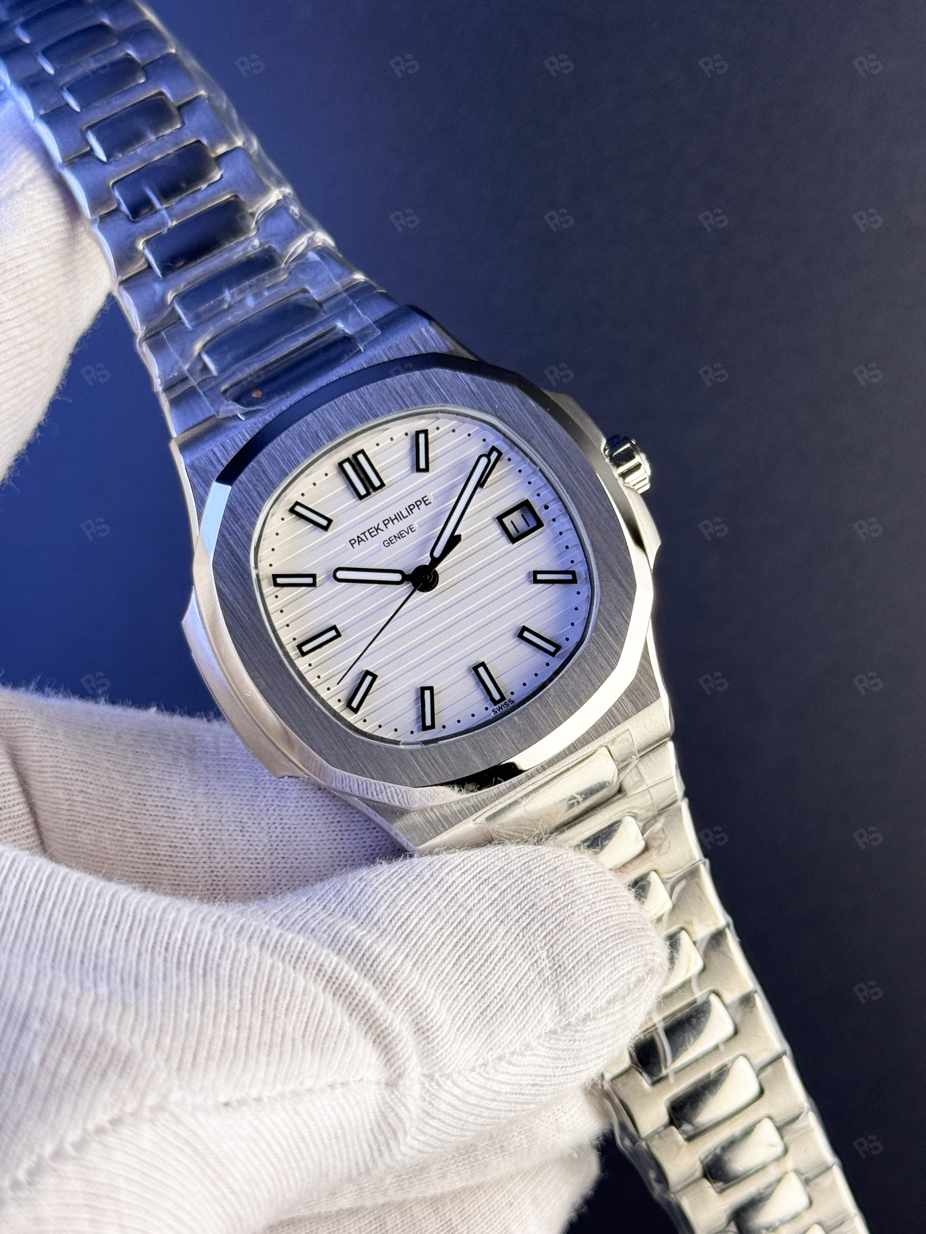 Patek-Philippe-Nautilus-Beyaz-Kadran-Çelik-Kasa-replika-saat-radikalsaat (5)