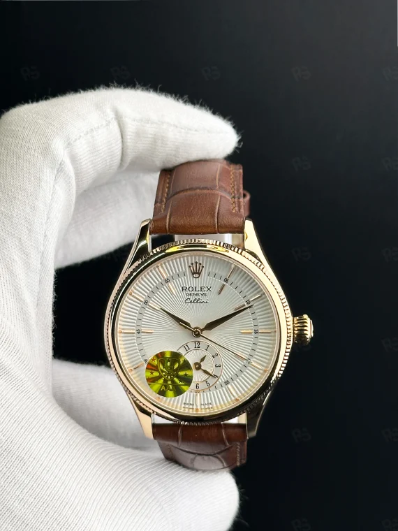 Rolex Cellini beyaz kadranlı, rose gold kasa, kahverengi deri kayışlı otomatik erkek saat