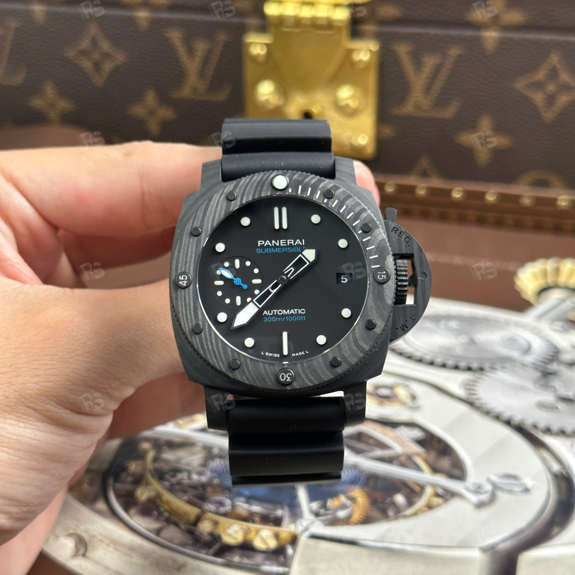 Panerai Submersible PAM02231 Carbotech Siyah Kadran VS Factory 42mm-Super Clone-etasaat-eta-panerai-saat-radikalsaat (1)