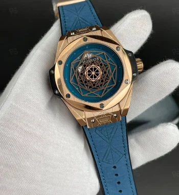 Hublot Big Bang Sang Bleu Rose Gold Blue – mavi deri kayışlı, geometrik kadranlı, quartz mekanizmalı özel replika saat modeli