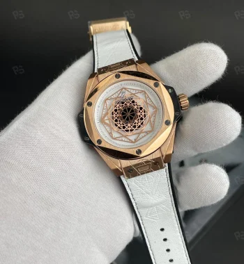 Hublot Big Bang Sang Bleu Rose Gold White – geometrik kadran, rose gold kasa, beyaz deri kayışlı, quartz mekanizmalı özel replika saat modeli