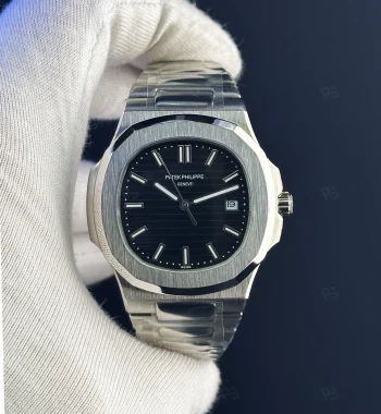 Patek Philippe Nautilus Otomatik Saat – Siyah Kadran