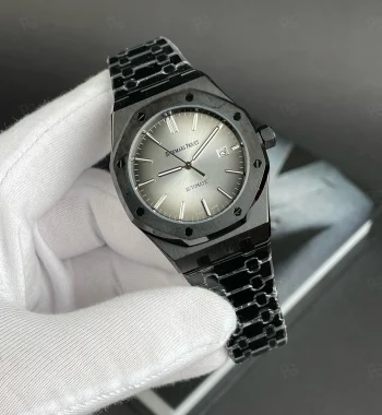 Audemars Piguet Royal Oak 41mm, siyah kasa ve gri sunray kadranlı otomatik erkek kol saati