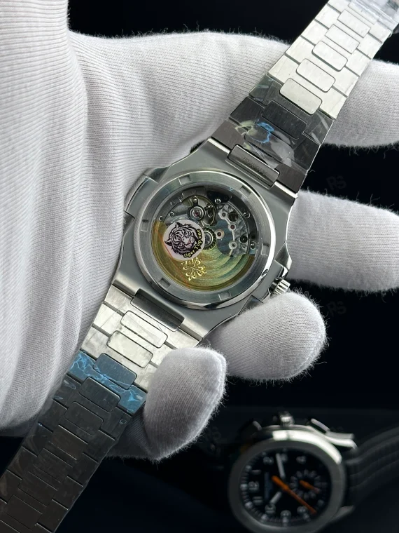 Patek Philippe Nautilus 5711/1A-014 tarzı otomatik saat, yeşil kadranlı ve çelik bilezikli erkek model