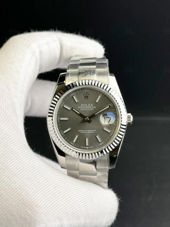 Rolex Datejust 41mm gri kadranlı, Oyster bilezikli, otomatik erkek saati