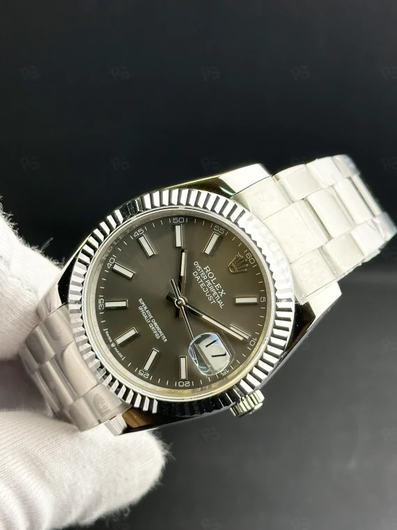 Rolex Datejust 41mm gri kadranlı, Oyster bilezikli, otomatik erkek saati