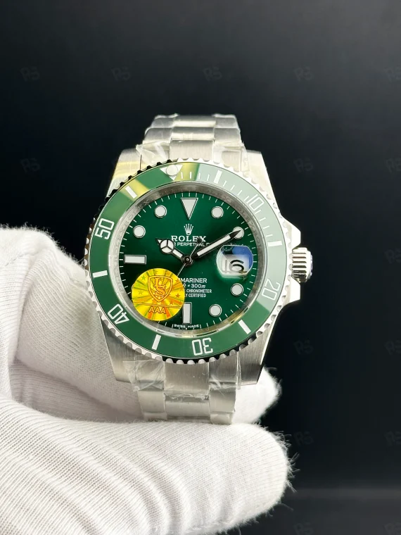 Rolex Submariner Hulk 116610LV