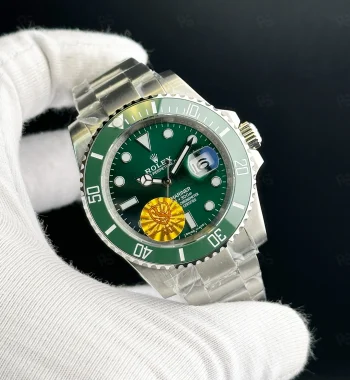Rolex Submariner Hulk 116610LV