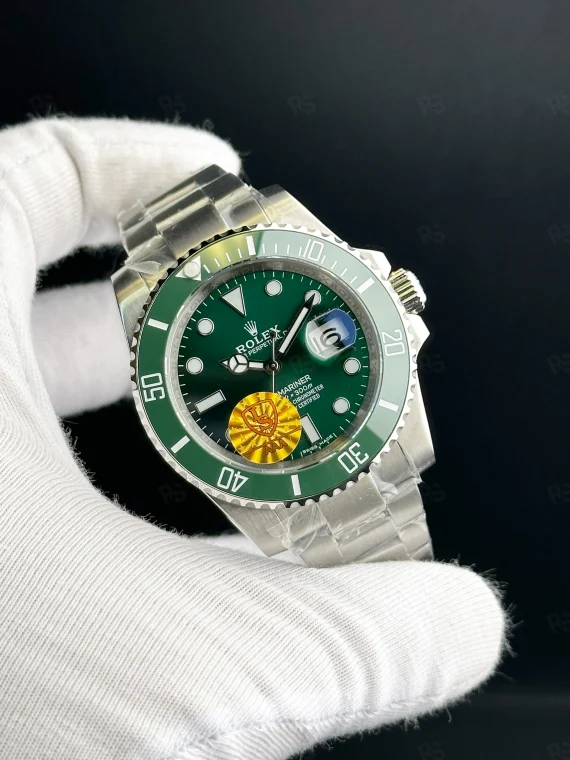 Rolex Submariner Hulk 116610LV
