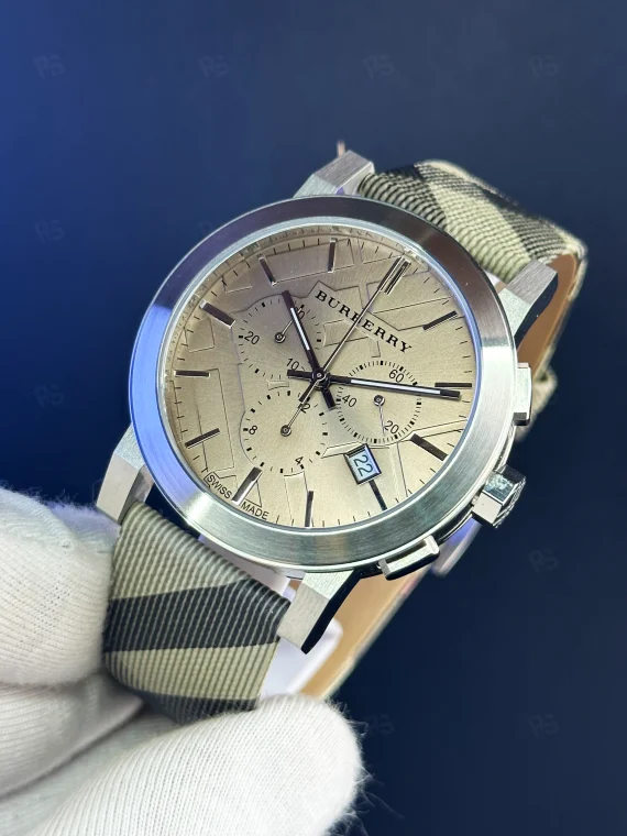 Burberry 9358 Erkek Saat – Ekose Kordonlu Quartz Kol Saati
