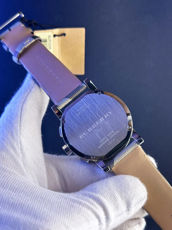 Burberry 9358 Erkek Saat – Ekose Kordonlu Quartz Kol Saati