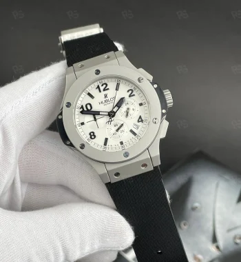 Hublot Big Bang gri kadranlı quartz erkek saat, siyah kayışlı model
