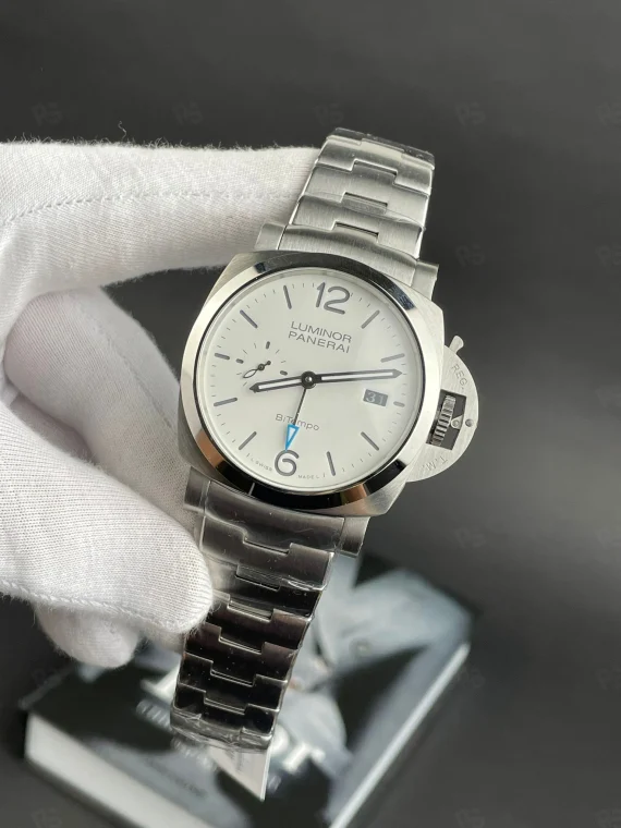Panerai Luminor beyaz kadranlı otomatik erkek saat, çelik bilezikli model