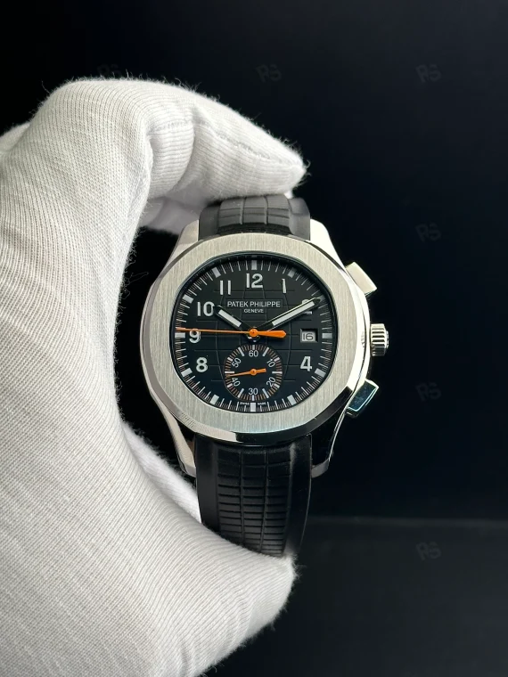 Patek Philippe Aquanaut 5968A-001 tarzı otomatik chronograph saat, siyah kadranlı ve kauçuk kayışlı erkek model