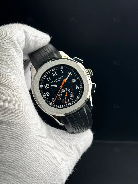 Patek Philippe Aquanaut 5968A-001 tarzı otomatik chronograph saat, siyah kadranlı ve kauçuk kayışlı erkek model