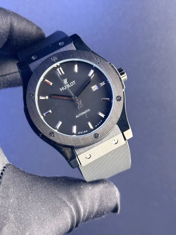 Hublot Classic Fusion Erkek Saat – Siyah Kadran & Otomatik Mekanizma