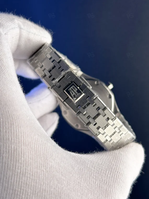 Audemars Piguet Royal Oak Kadın