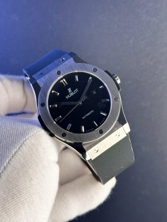 Hublot Classic Fusion Otomatik Erkek Saati