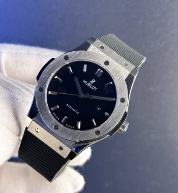Hublot Classic Fusion Otomatik Erkek Saati