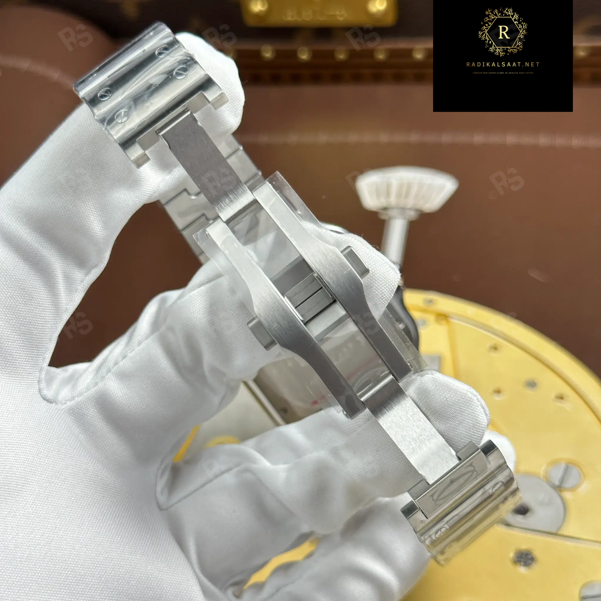 Cartier-Santos-Large-Model-White-Dial-Best-Replica-BVF-super-clone-etasaat-eta-saat (12)