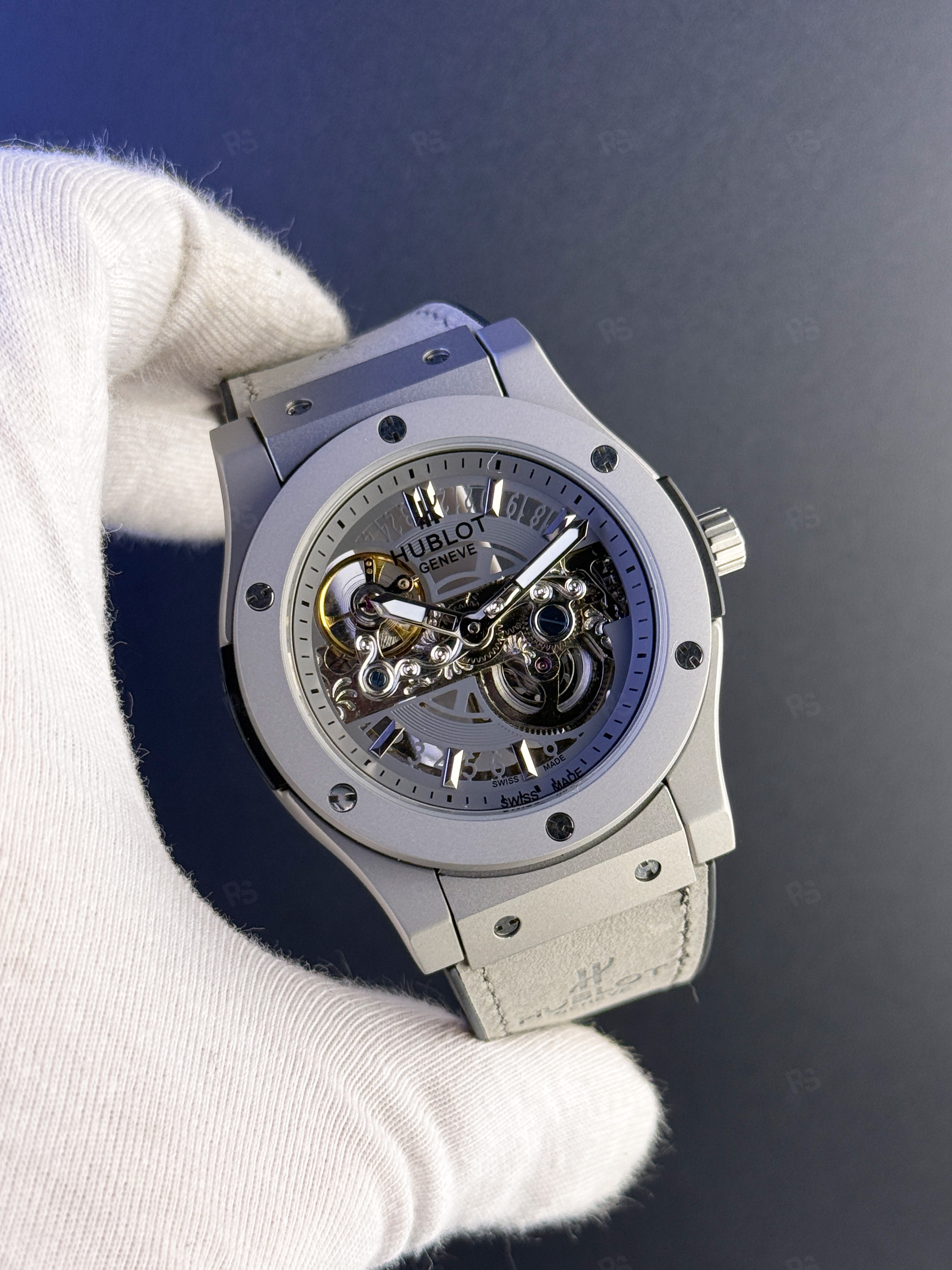Hublot Classic Fusion Skeleton Gri Otomatik Saat (Erkek) (3)