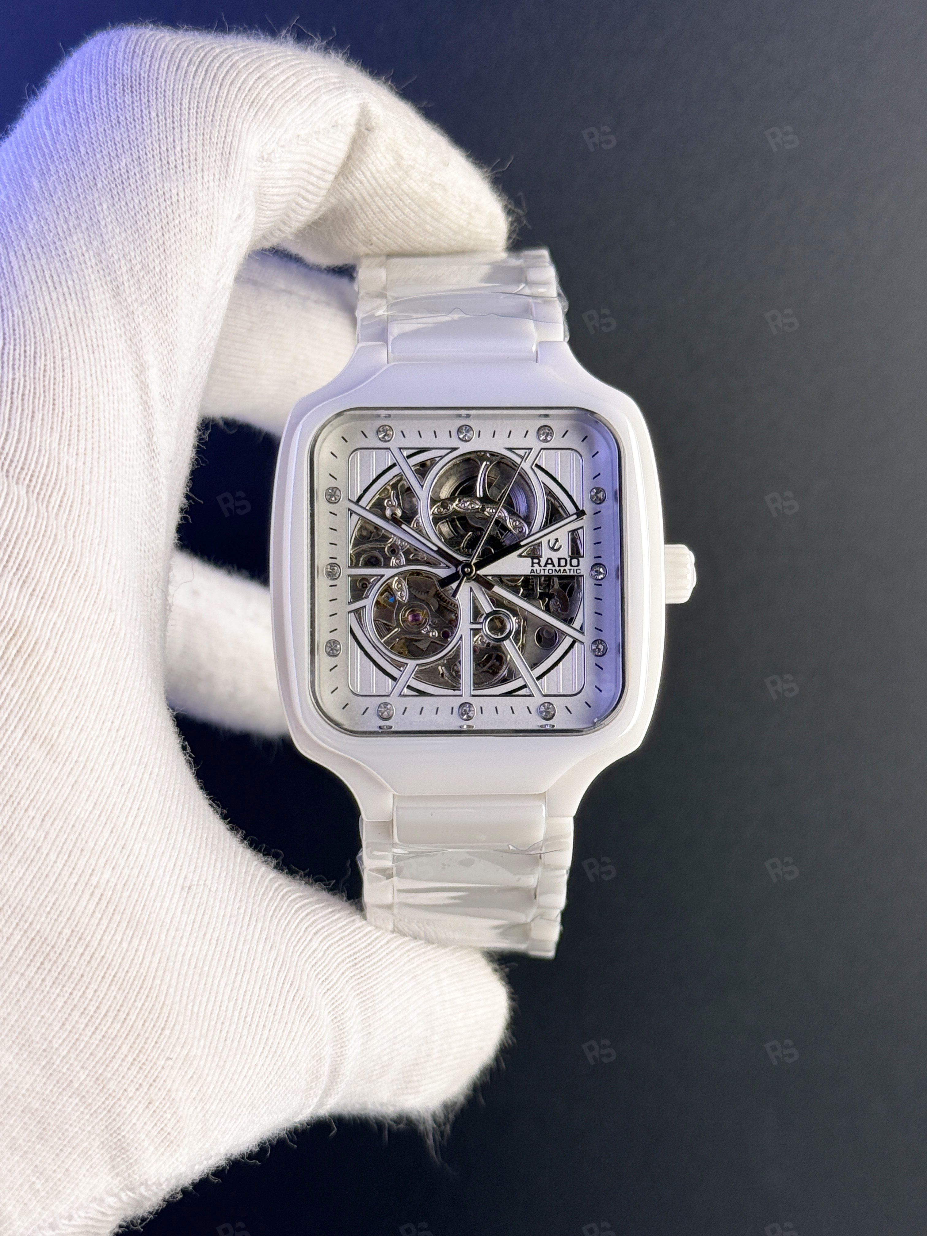 Rado Skeleton Beyaz Seramik Otomatik Saat – Şeffaf Mekanizma (Erkek) (4)