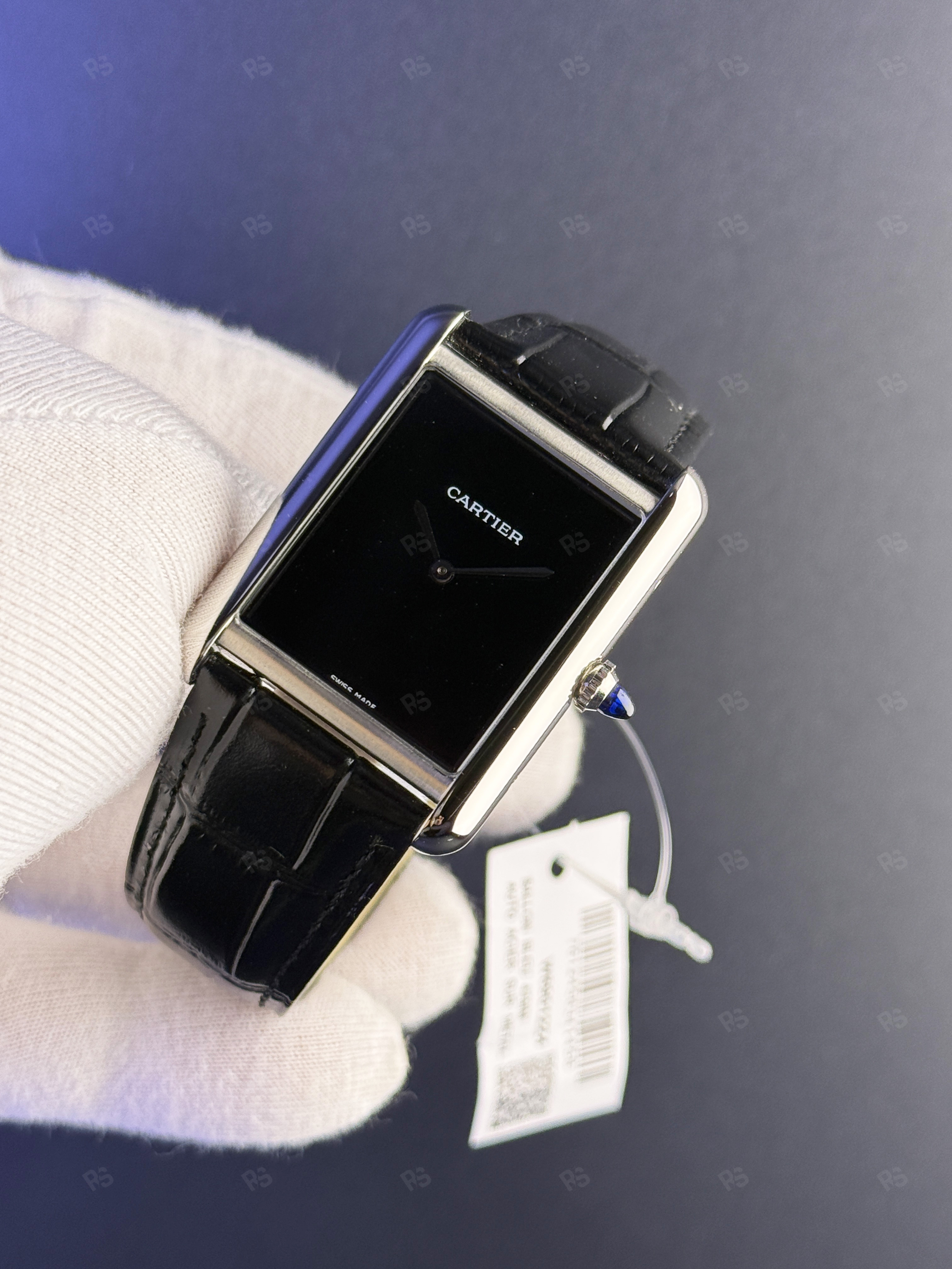 Cartier Tank 32 mm Erkek Kol Saati Quartz Pilli Mekanizma Klasik Dikdörtgen Tasarım (3)