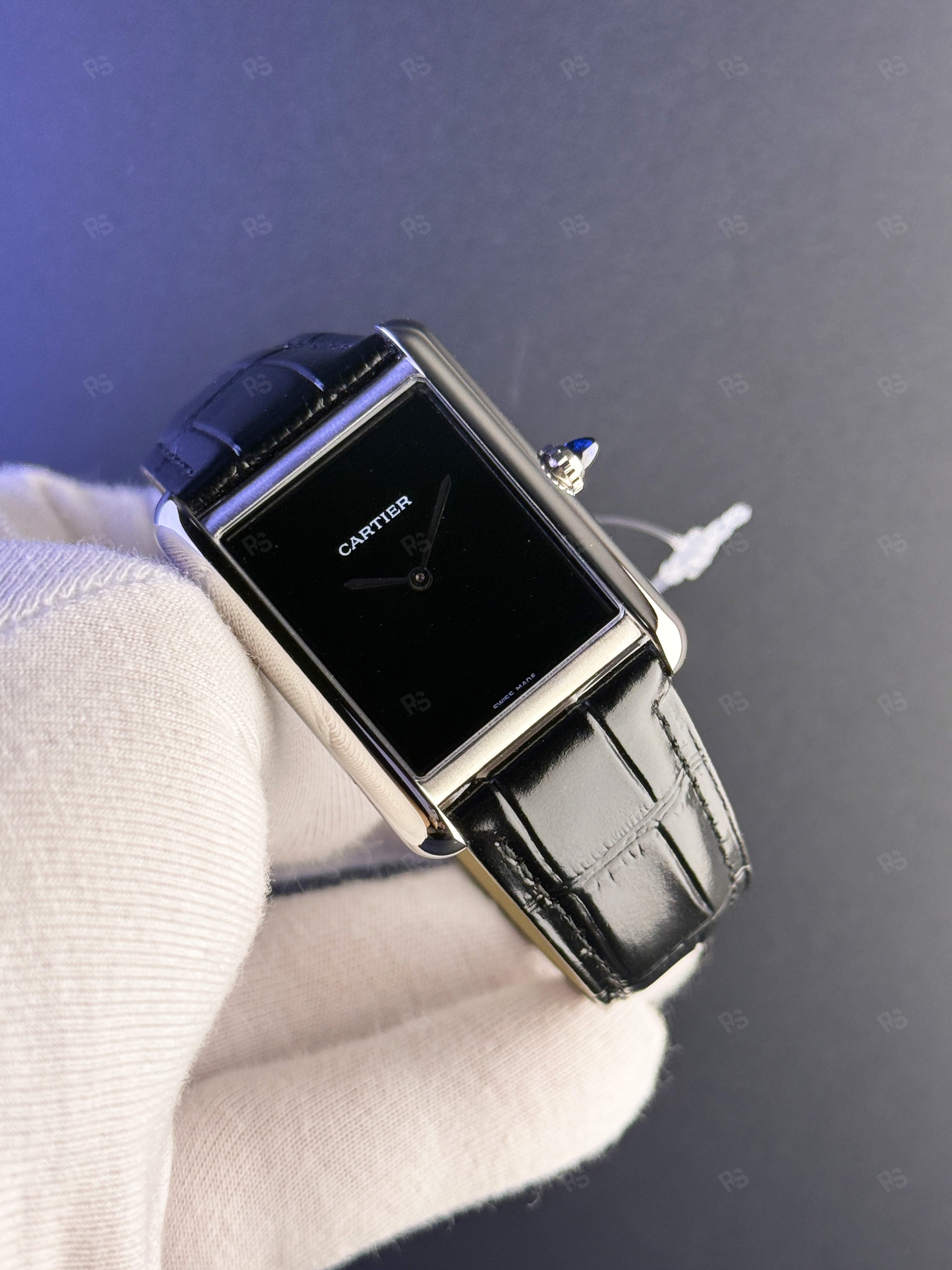 Cartier Tank 32 mm Erkek Kol Saati Quartz Pilli Mekanizma Klasik Dikdörtgen Tasarım (4)