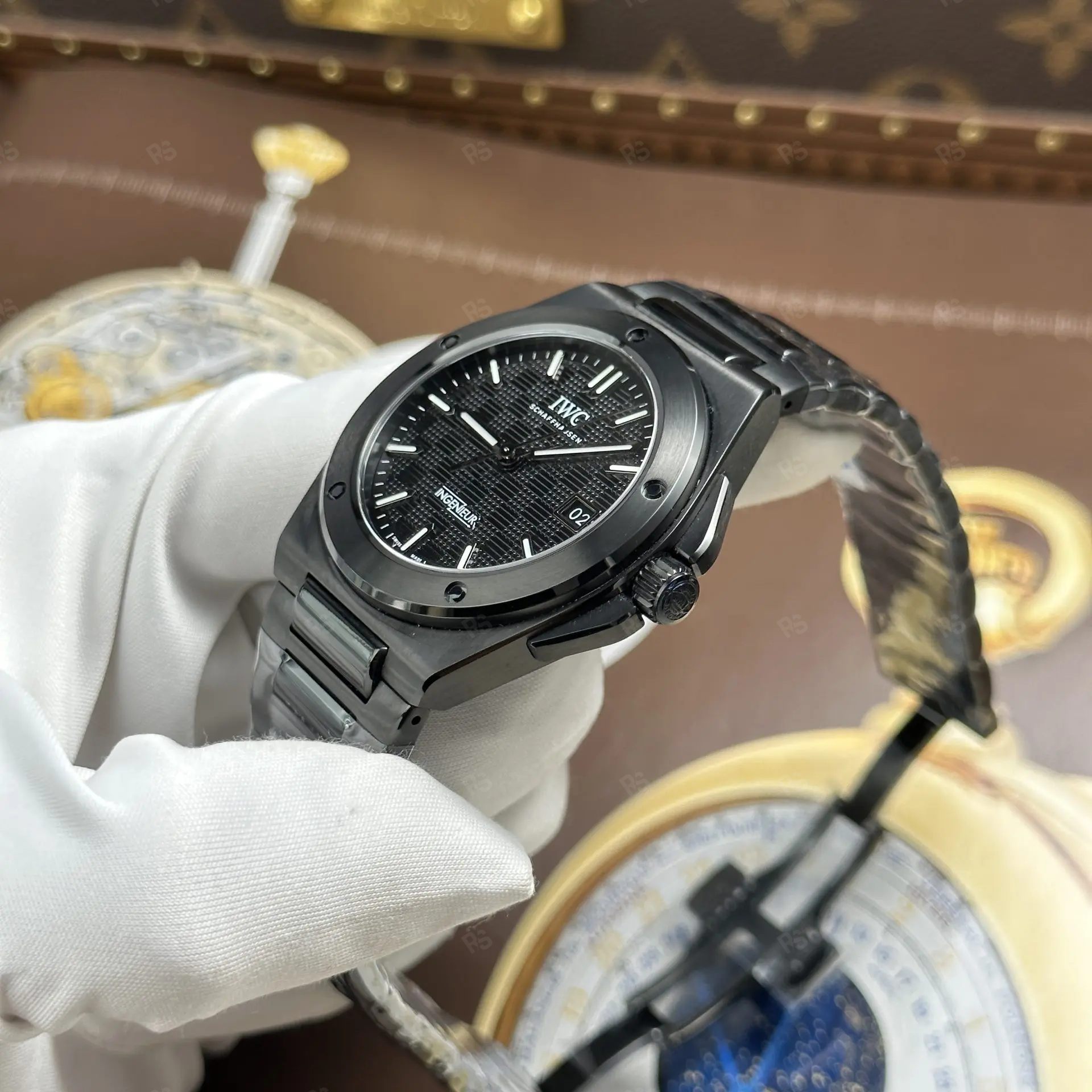 IWC Ingenieur – Siyah Kadran Otomatik Mekanizma – V7 Factory Super Clone 40mm – Calibre 32111 (11)