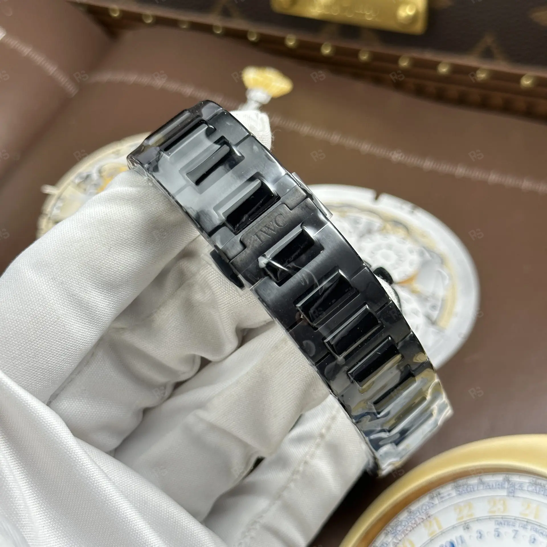 IWC Ingenieur – Siyah Kadran Otomatik Mekanizma – V7 Factory Super Clone 40mm – Calibre 32111 (3)