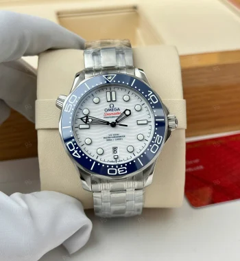 Omega Seamaster Diver 300M – Beyaz Kadran / Mavi Bezel – VS Factory 1:1 Super Clone